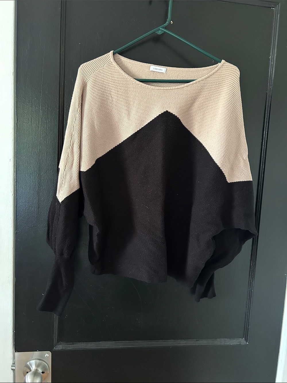 LASCANA Two-Tone Scoop Neck Sweater in Black and Cream